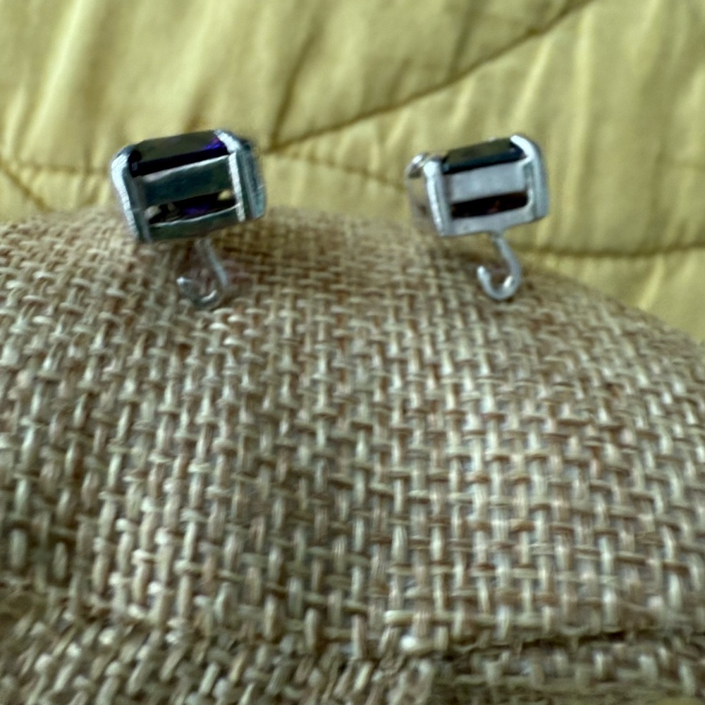 925 Silver Amethyst Square Drop Earrings - Picture 11 of 11